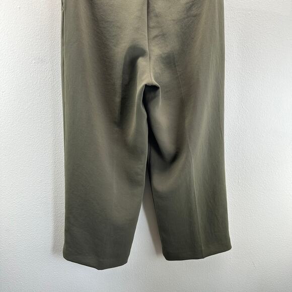 Aritzia The Effortless Pant Cropped Crepette Green 8 - Picture 6 of 14
